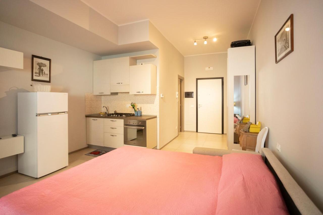 La Casa Degli Angeli Apartment ซาแลร์โน ภายนอก รูปภาพ