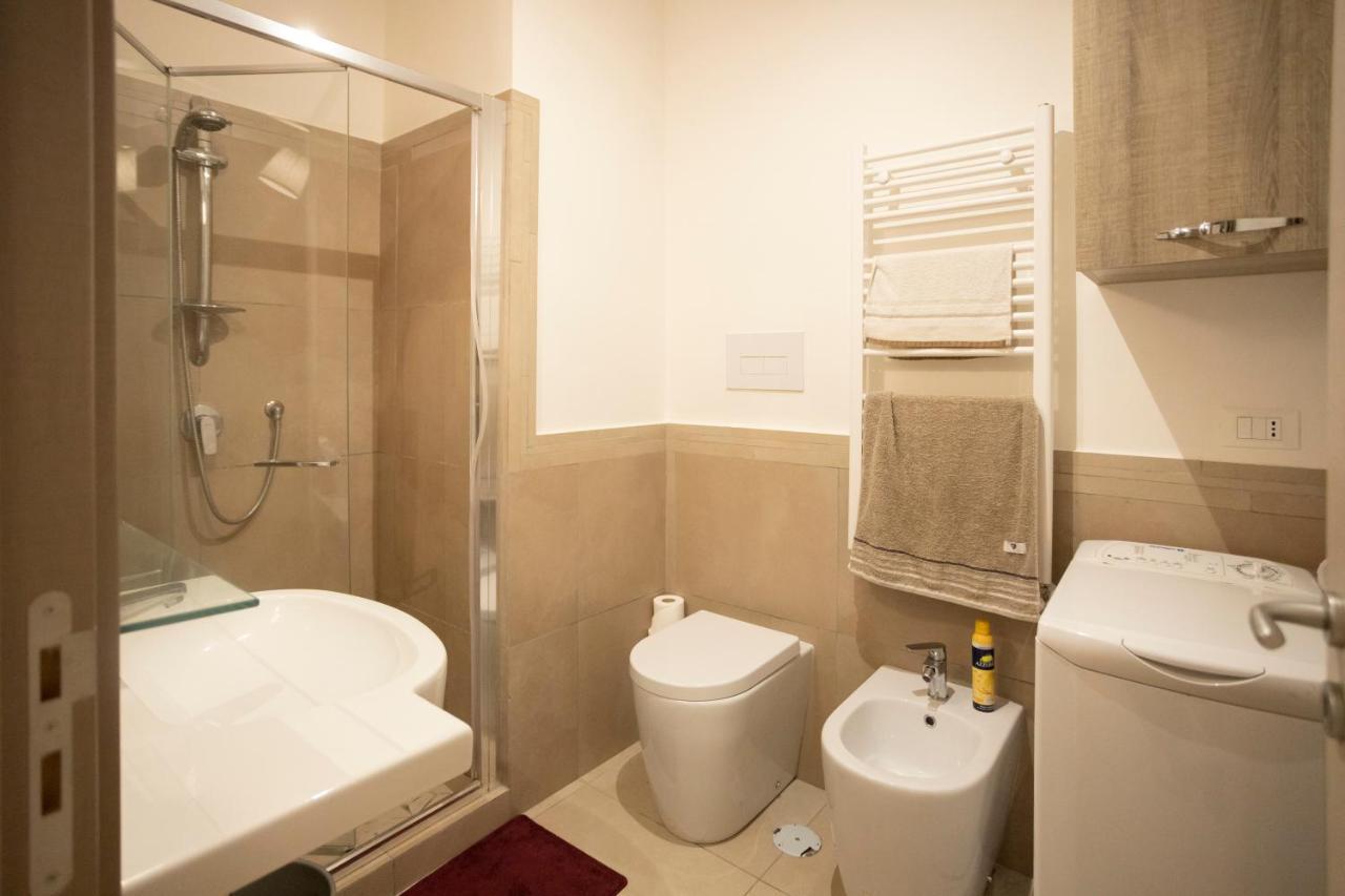 La Casa Degli Angeli Apartment ซาแลร์โน ภายนอก รูปภาพ
